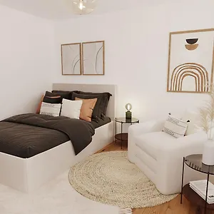 apt-cozy-at-bergmannkiez.find-berlin-hotels.com/