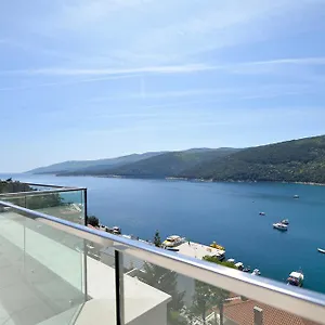 apartment-panorama-rabac.in-istria.net/